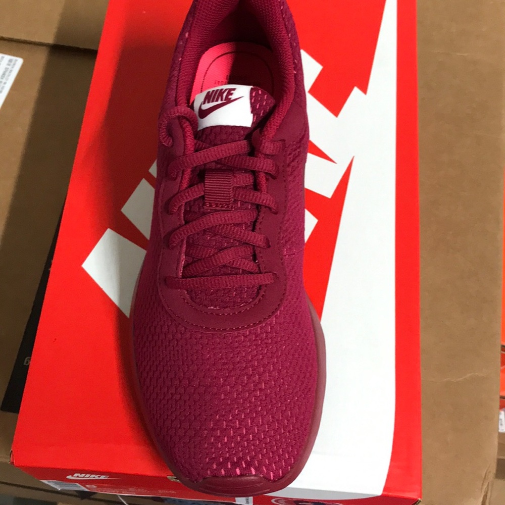 WOMNS NIKE TANJUN 917537-600 - Picture 5 of 6